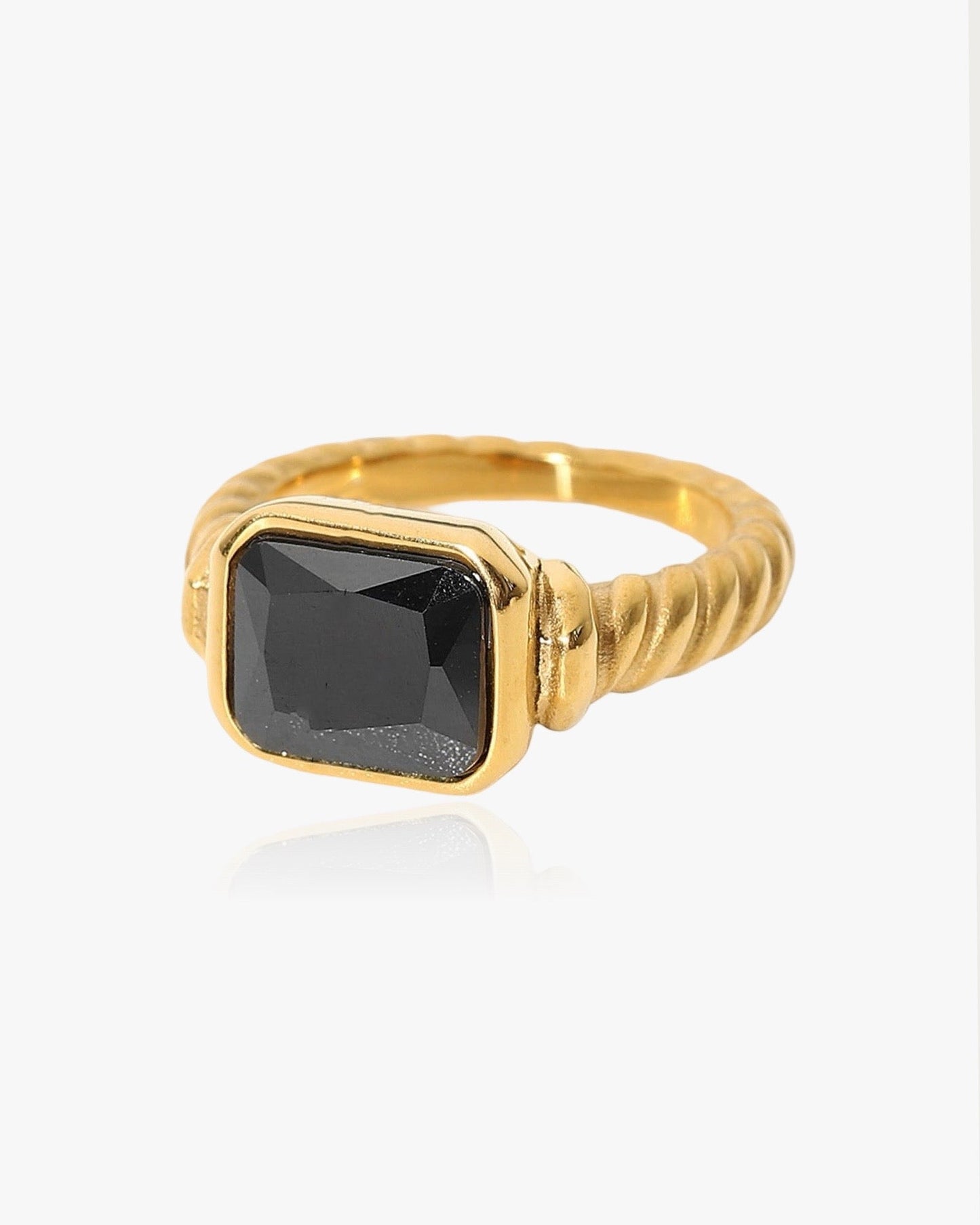 Black Crystal Ring