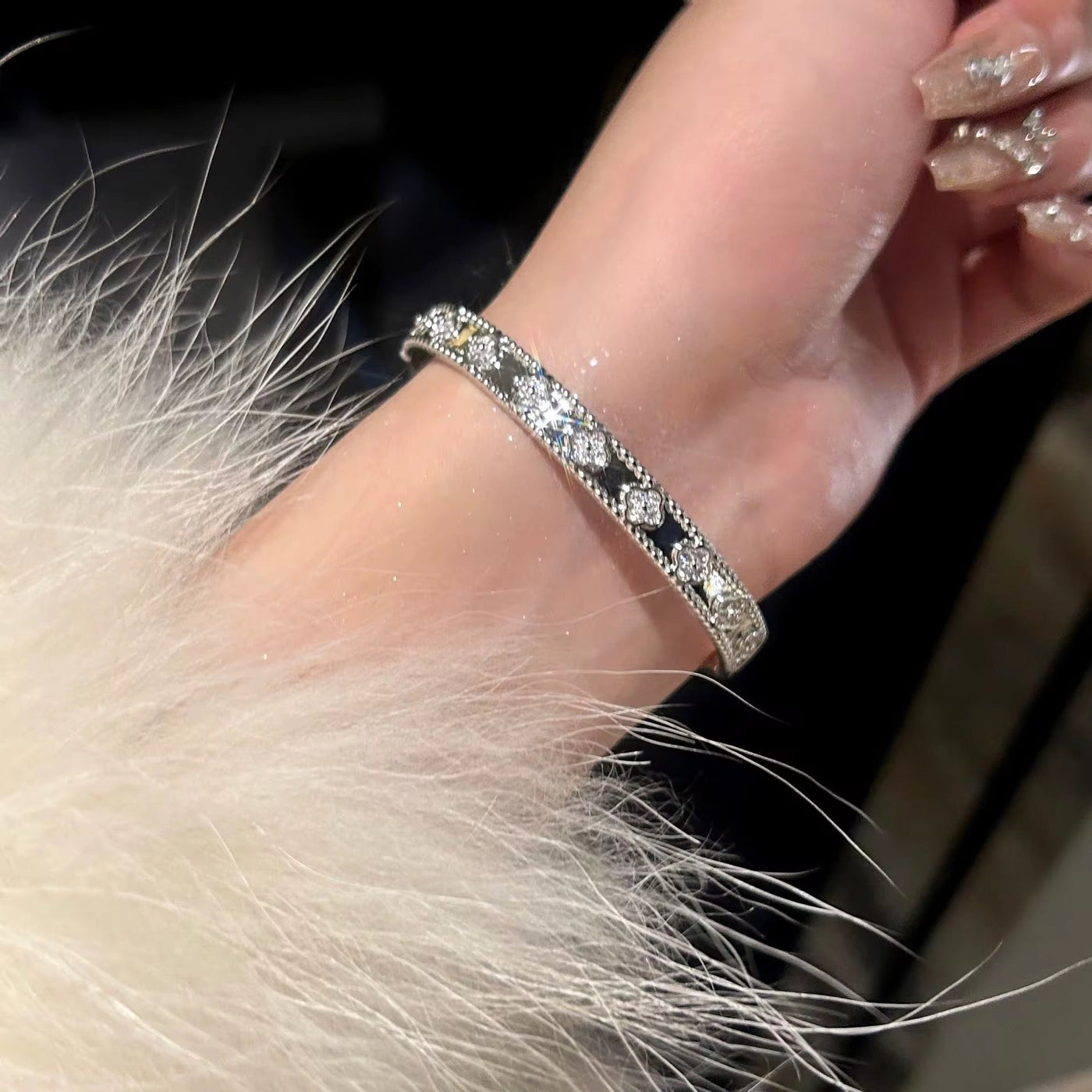 Clover 3D Bangle Bracelet