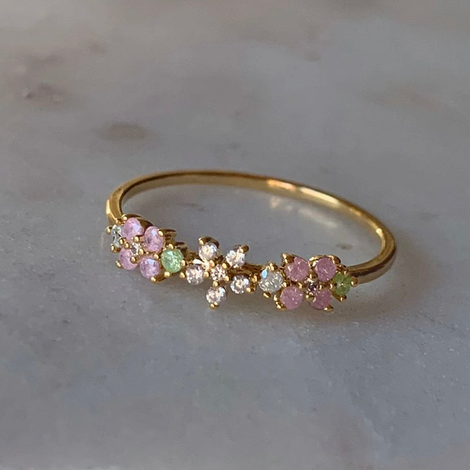 Dainty Cute Flowers Ring