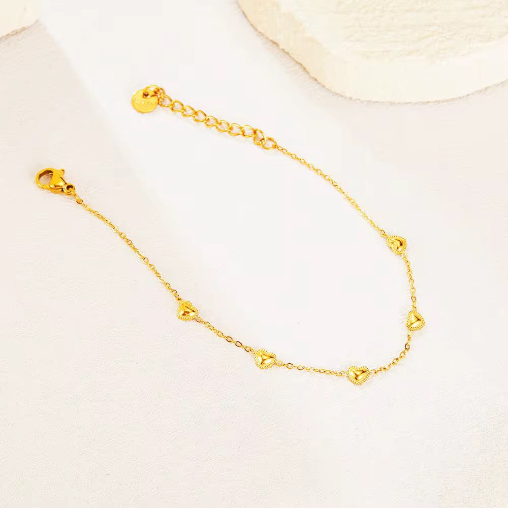 Dainty Heart Bracelet