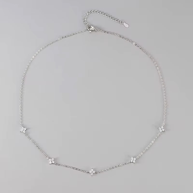 Dainty Lucky Clover Necklace