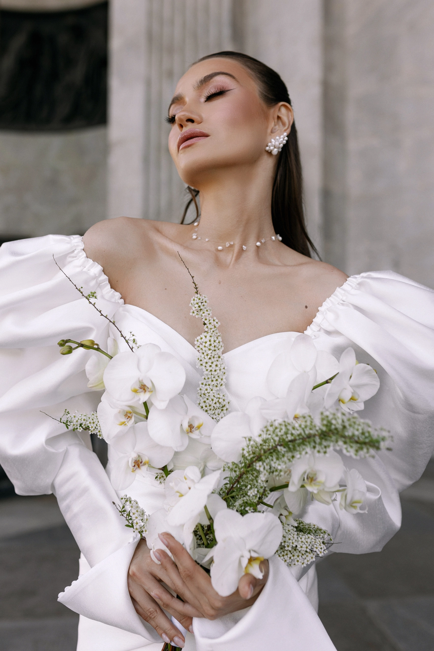 Floating Crystals And Pearls Necklace