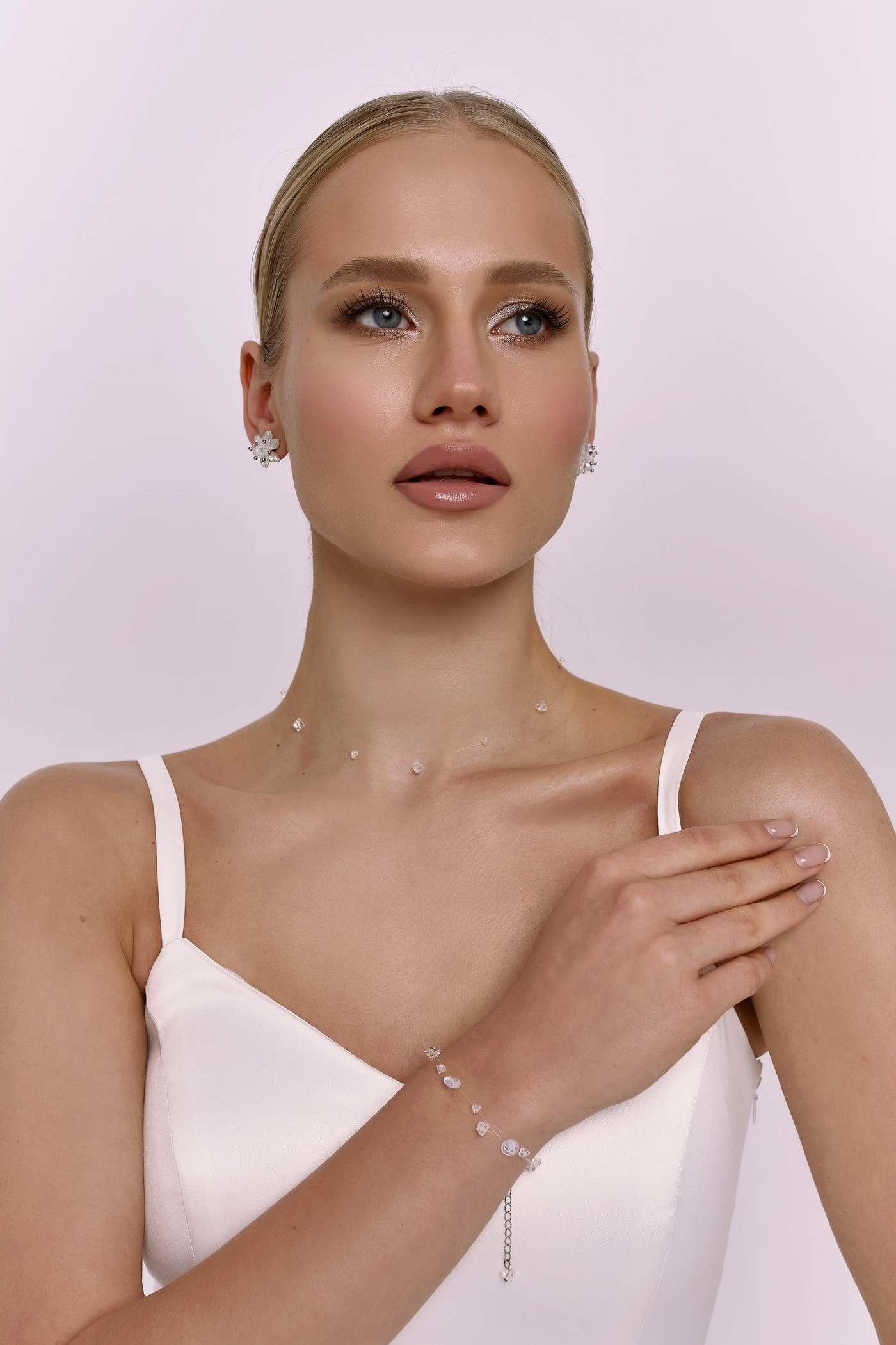 Floating Crystals Necklace