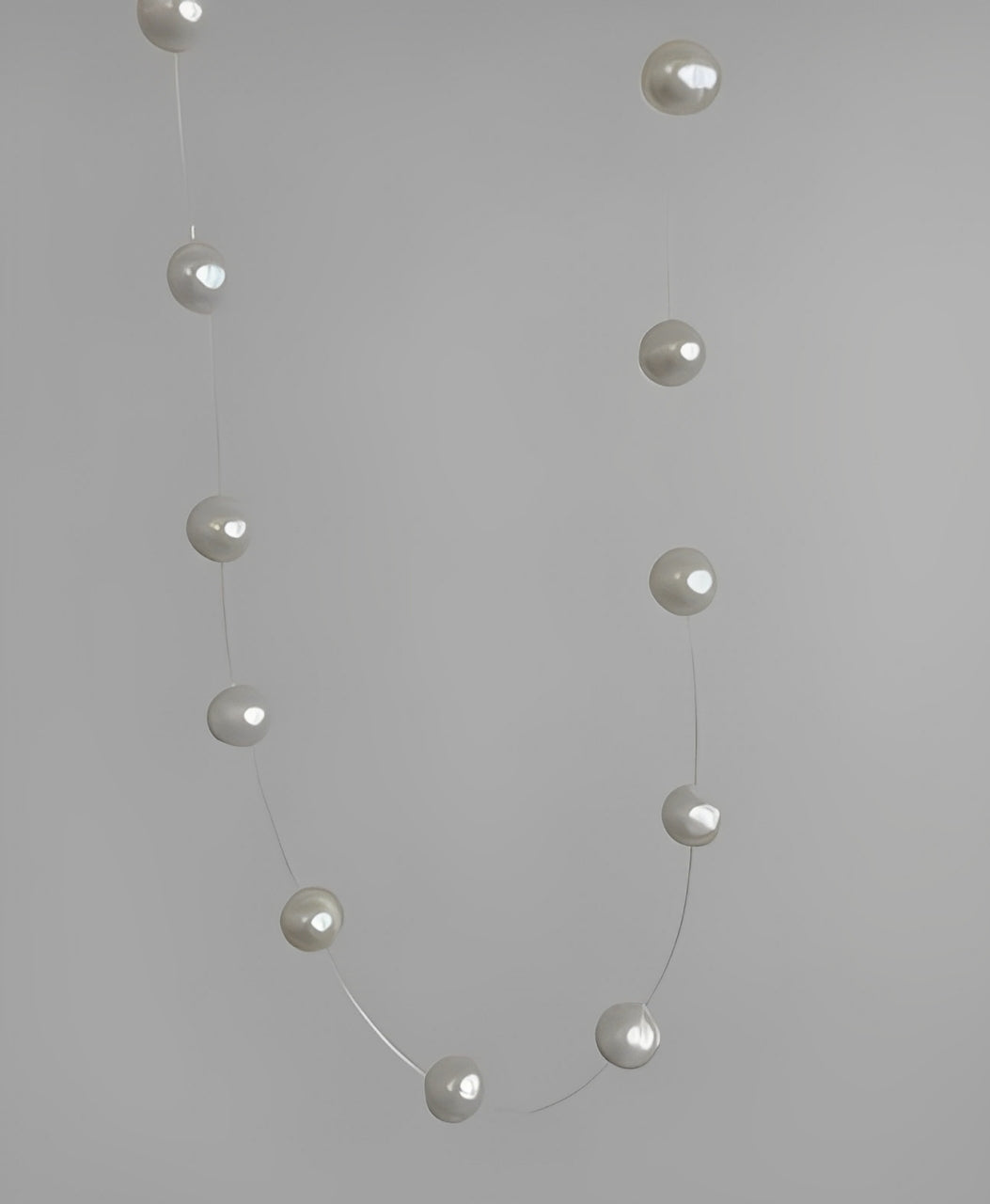 Floating Pearls Necklace