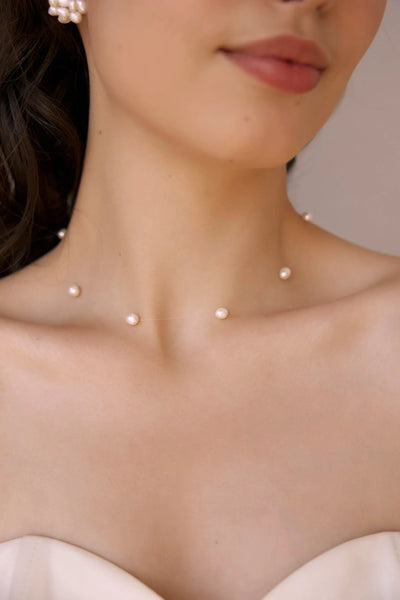 Floating Pearls Necklace