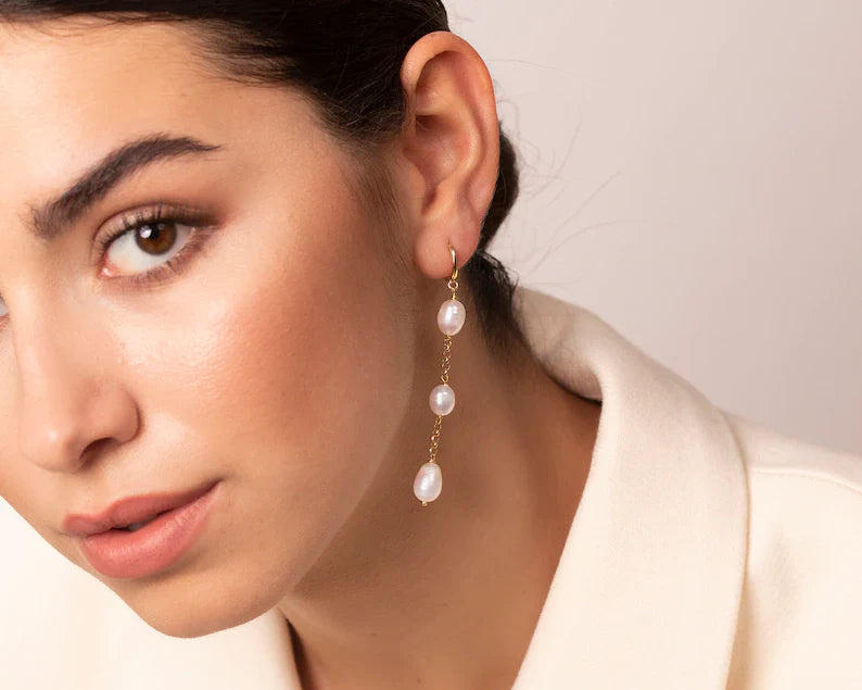 Gina Pearl Earrings