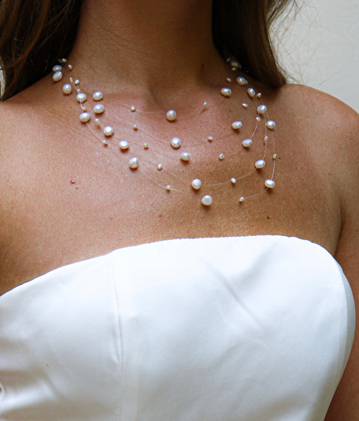 Invisible Effect Natural Pearls Necklace