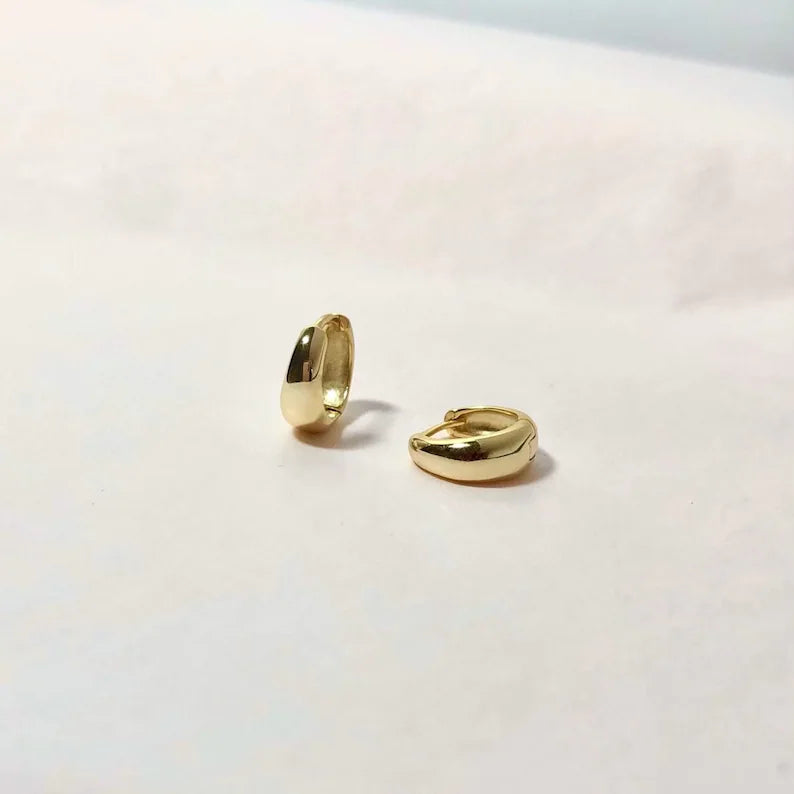 KAYA Mini Huggie Hoops