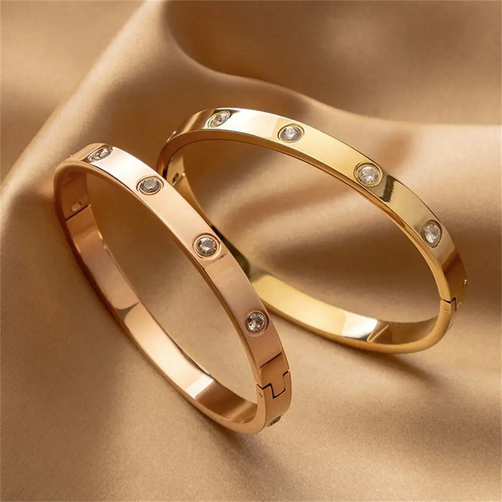 Lover Bangle Bracelet