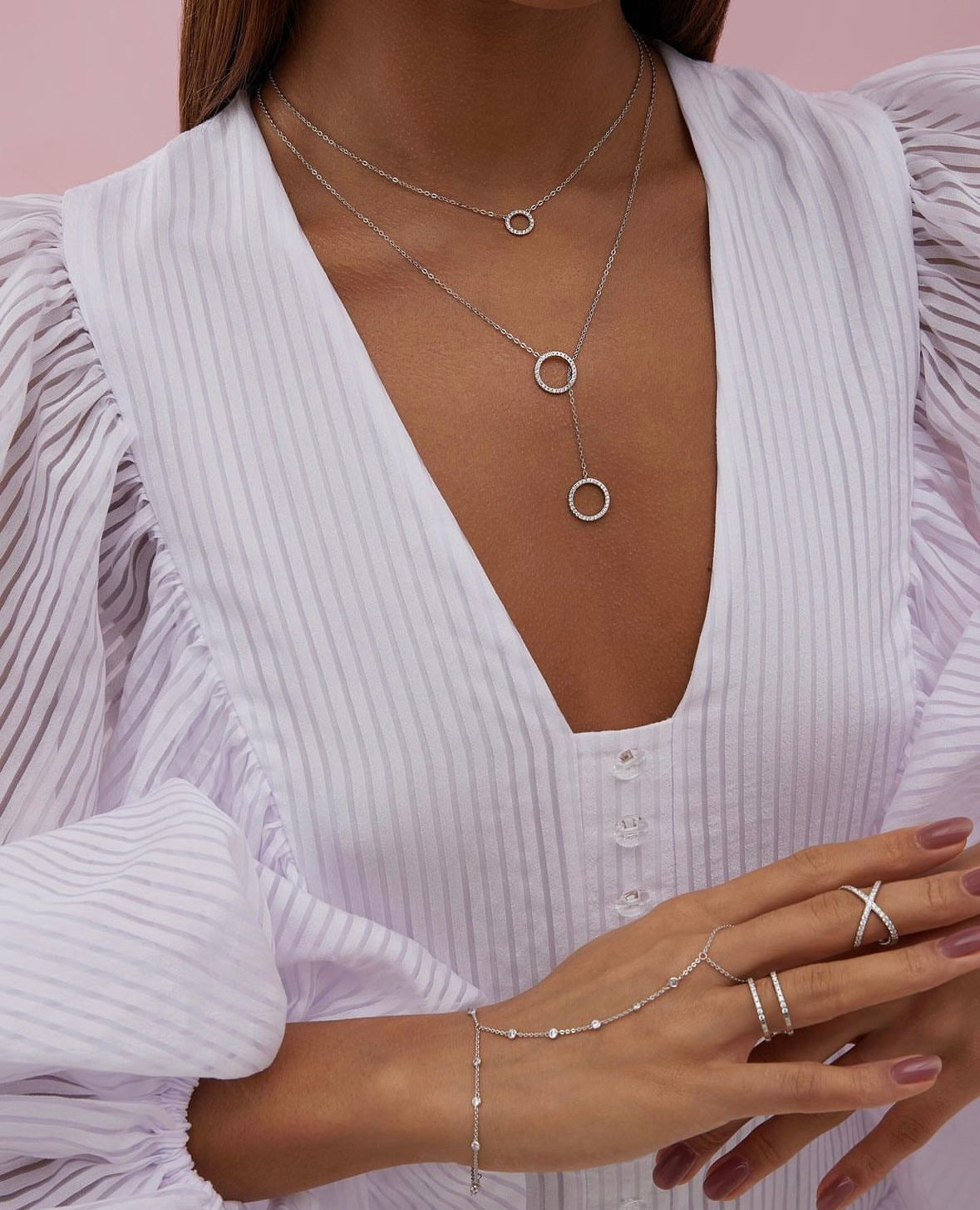 Minimalist Tie Y Shape Circle Necklace