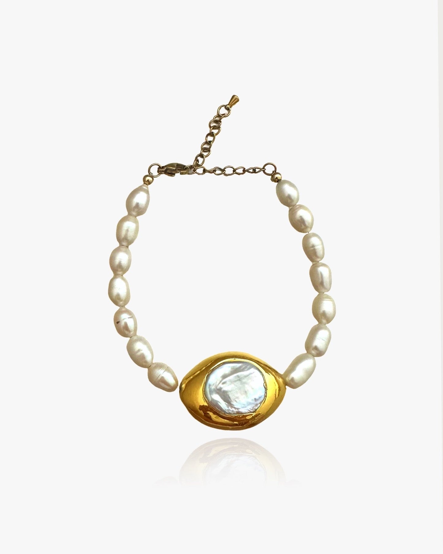 Molten Natural Pearl Bracelet