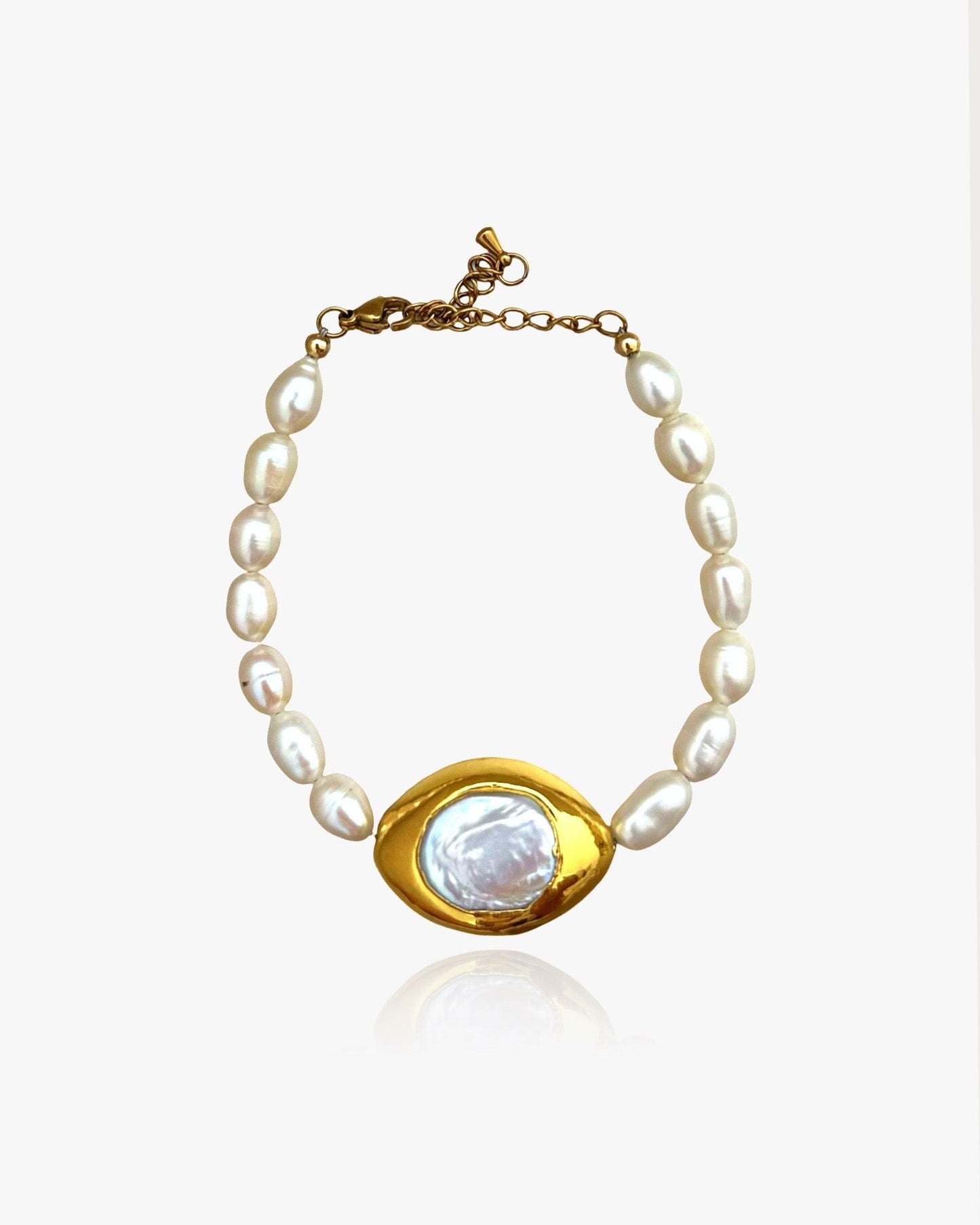 Molten Natural Pearl Bracelet