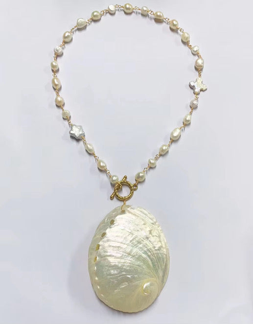 Ocean’s Secret Natural Shell Necklace