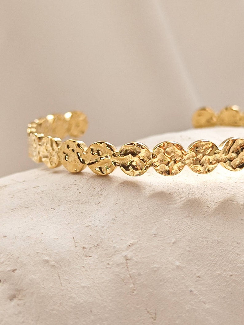 Organic Circles Bangle Bracelet