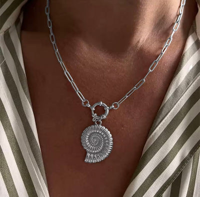Shell Charm Necklace