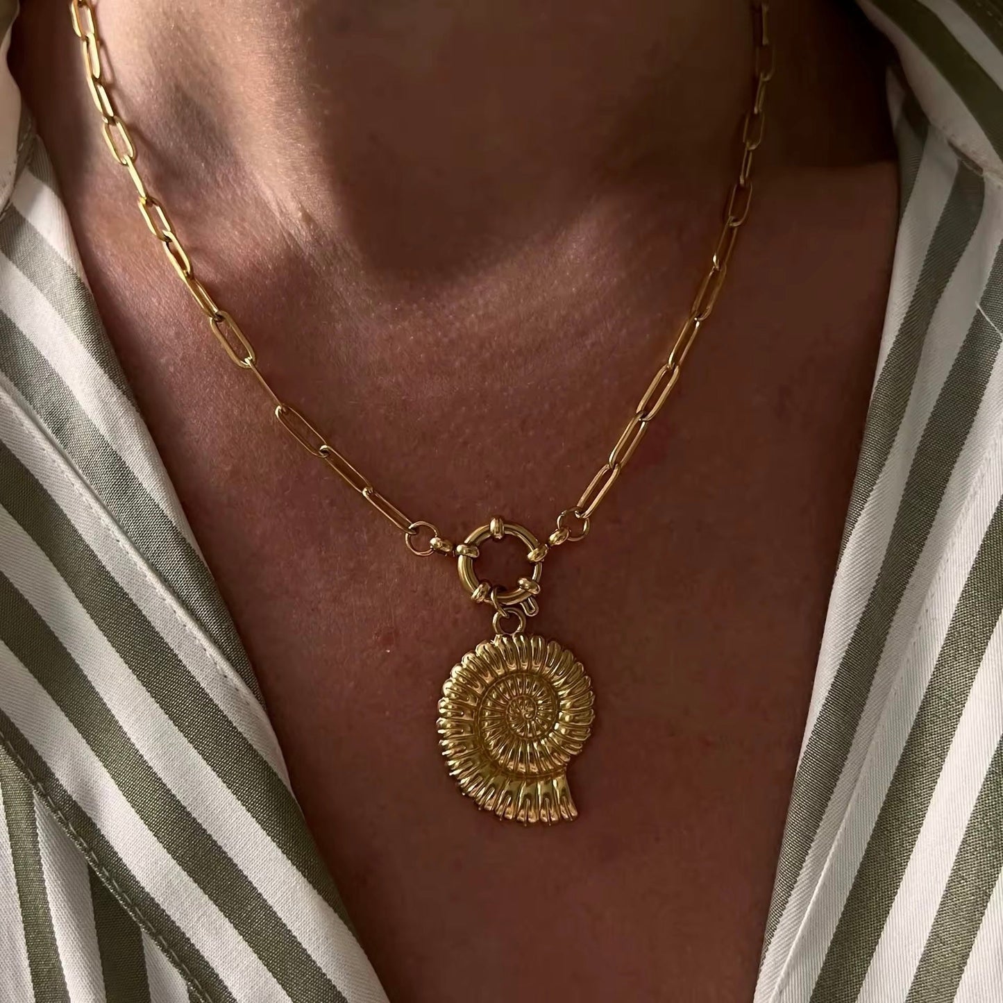 Shell Charm Necklace