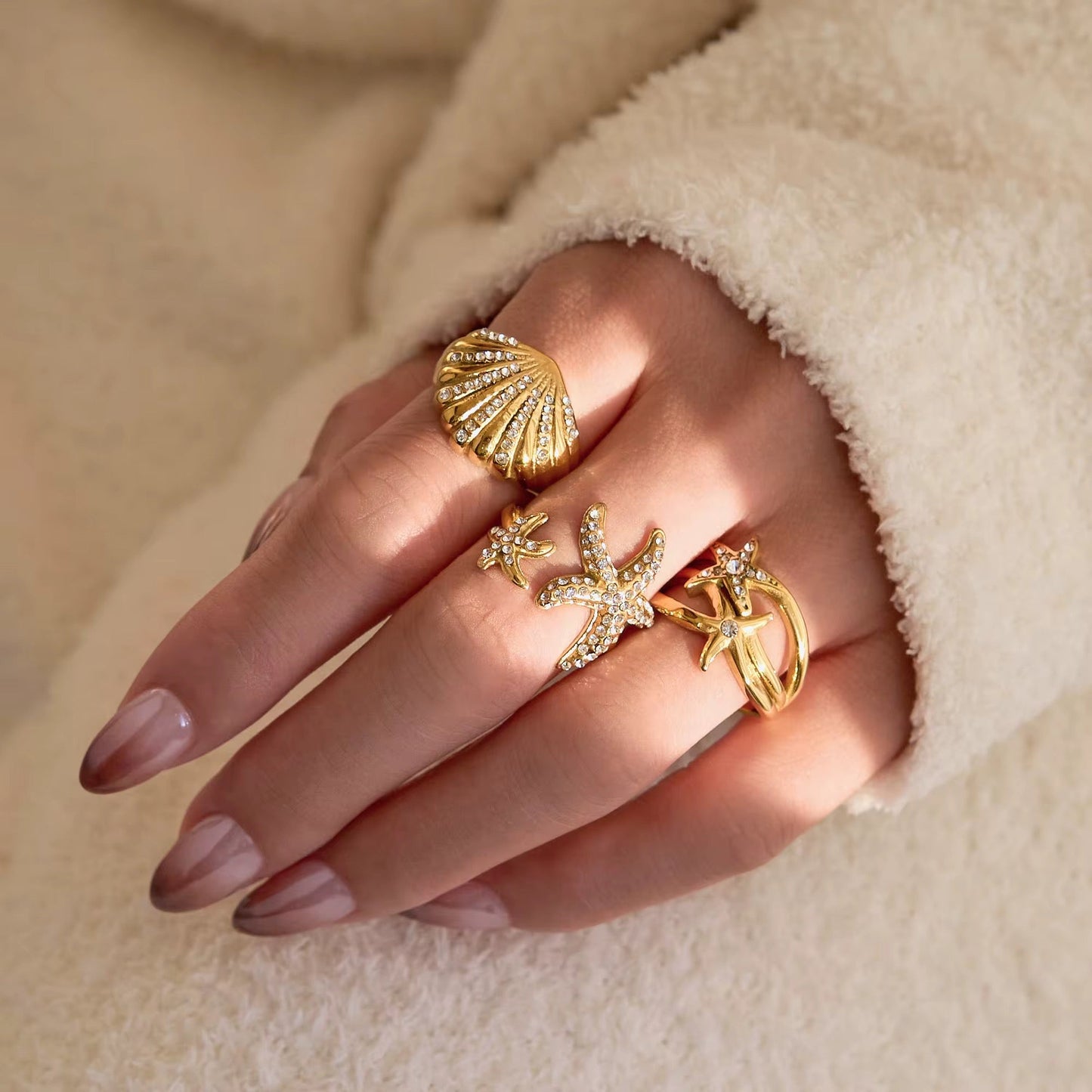 Shell Diamante Ring