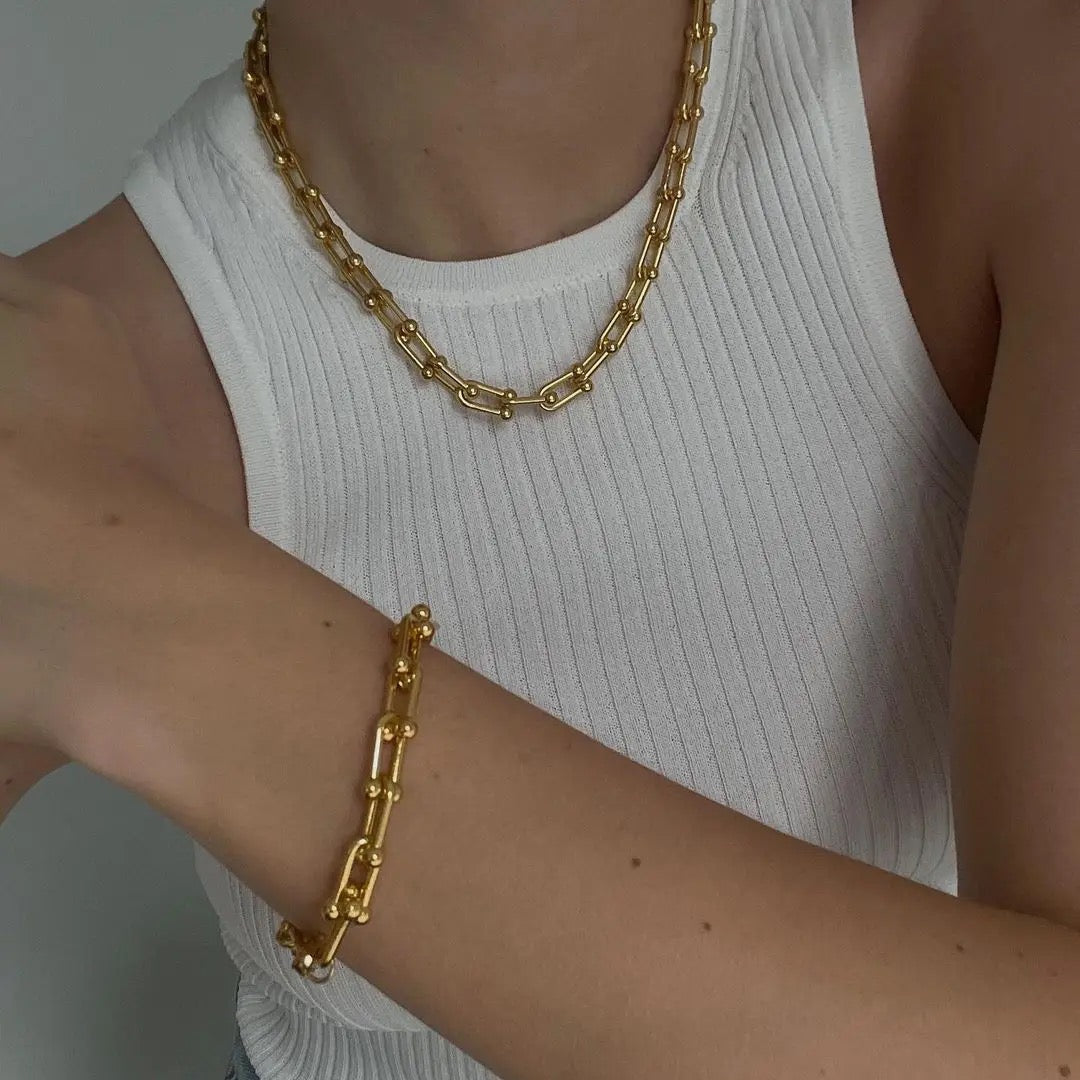 U-Shape Horse Shoe Chain