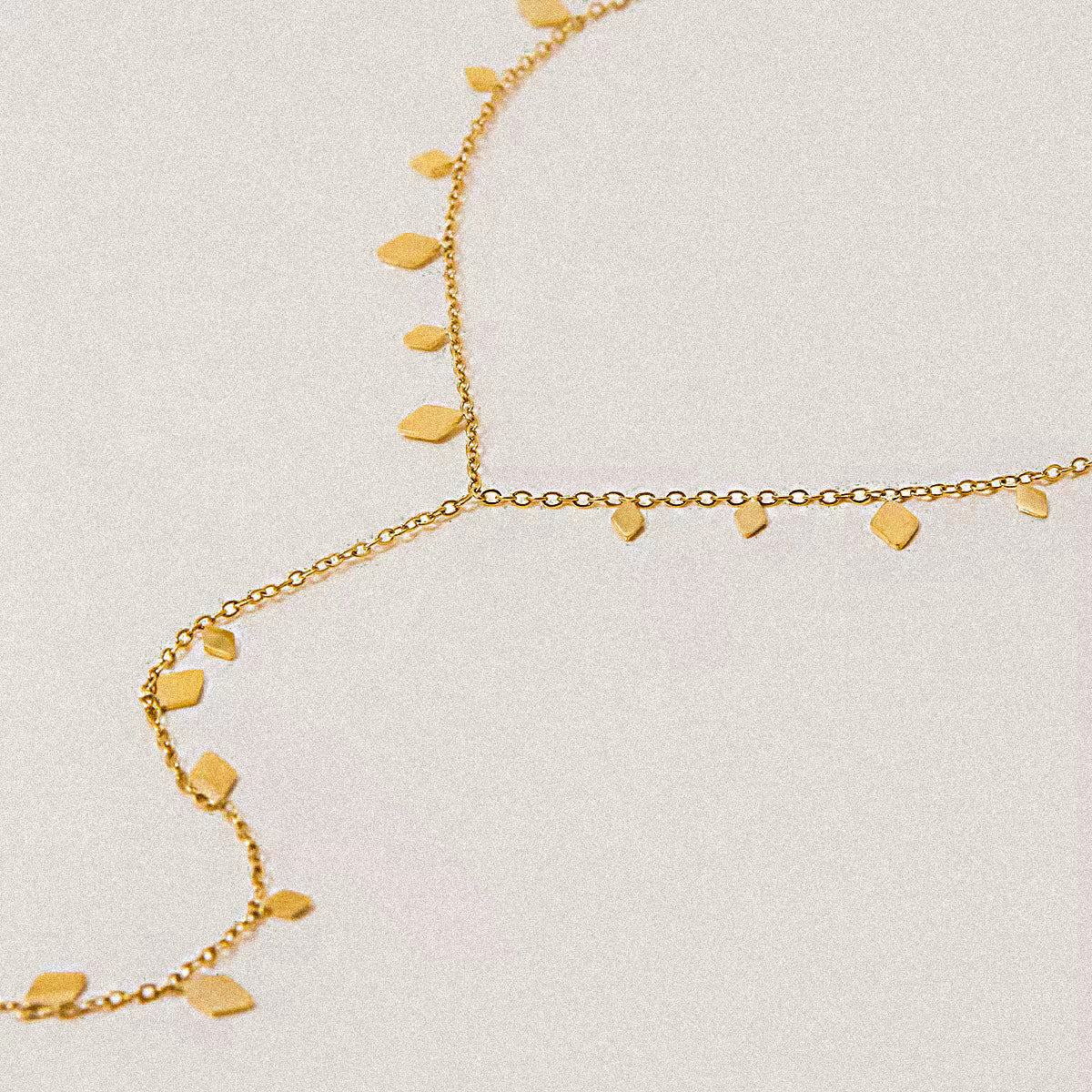 Y-Shape Leaves Necklace