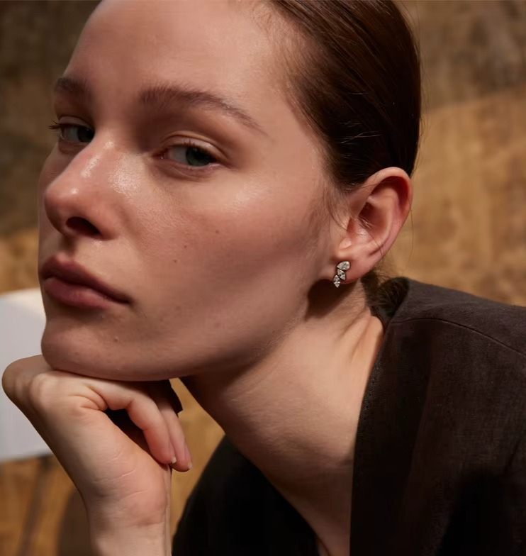 Petaline Stud Earring